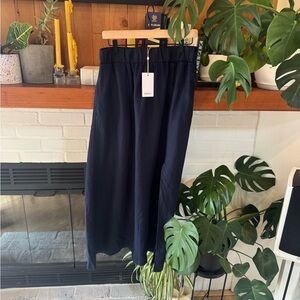 Quince Classic Navy A-Line Linen European Skirt ~ Size M